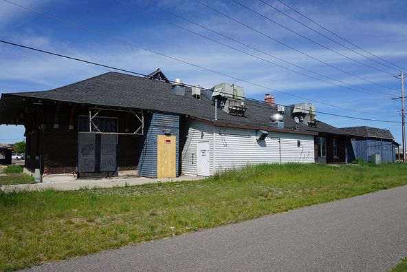 128 1st St W, Bemidji, MN 56601